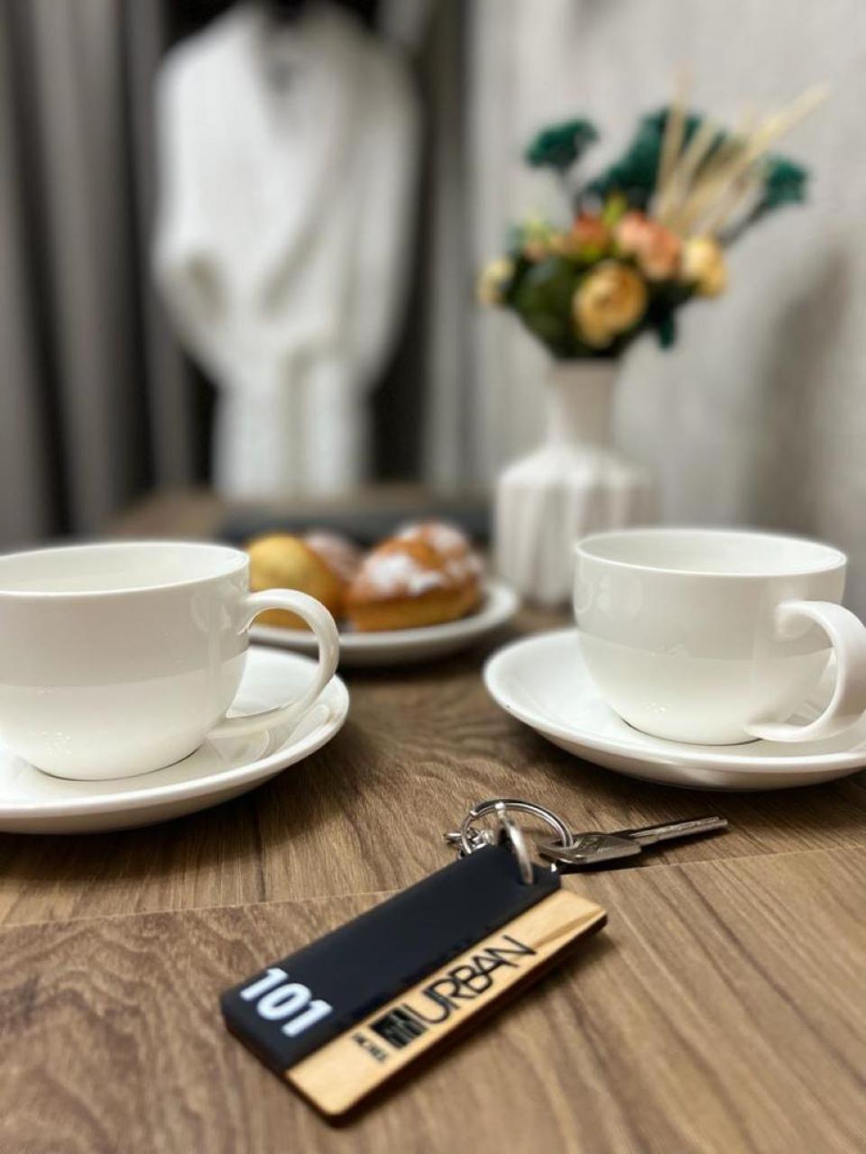Urban Hotel Бишкек Экстерьер фото
