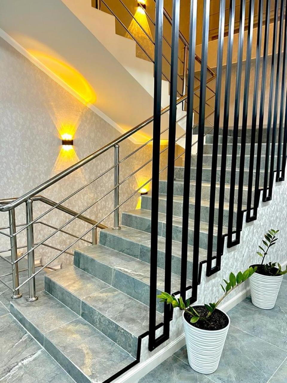 Urban Hotel Бишкек Экстерьер фото